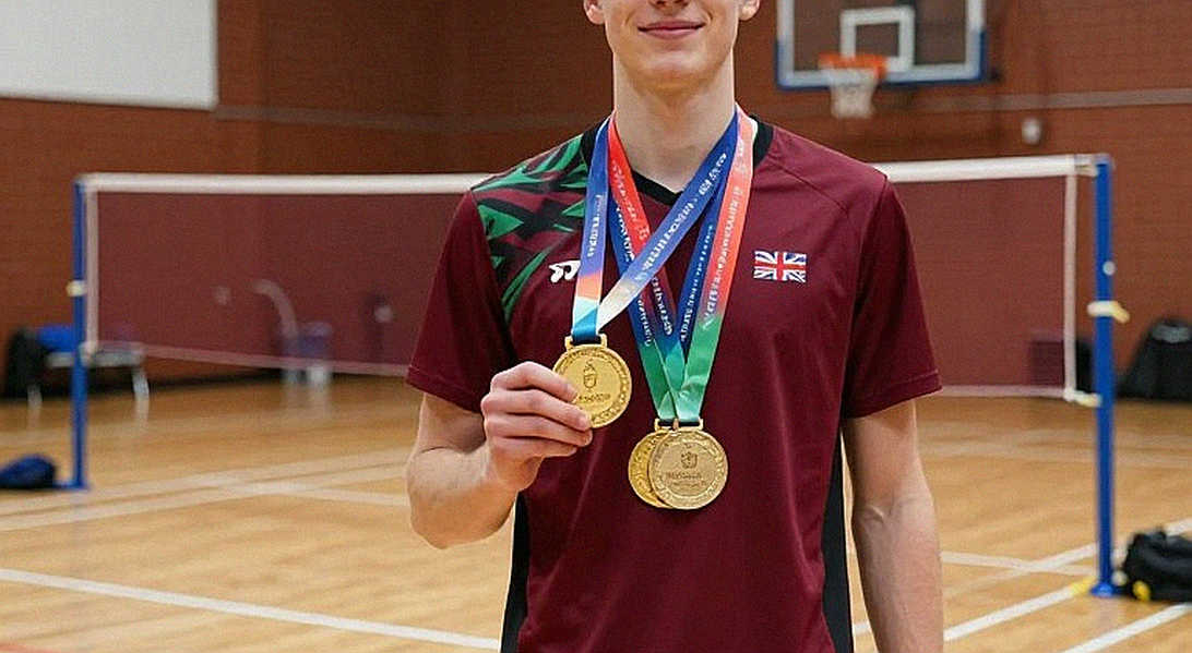 Alwi Farhan tập cùng Kento Momota: tín hiệu chuẩn bị cuối trước Asian Games 2026 Alwi Farhan tập cùng Kento Momota: tín hiệu chuẩn bị cuối trước Asian Games 2026