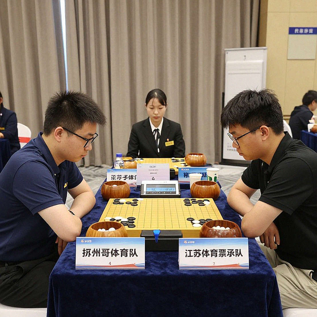 GCL 2026: Nepomniachtchi khiến Carlsen toát mồ hôi trước khi hạ Sindarov bằng đồng hồ GCL 2026: Nepomniachtchi khiến Carlsen toát mồ hôi trước khi hạ Sindarov bằng đồng hồ