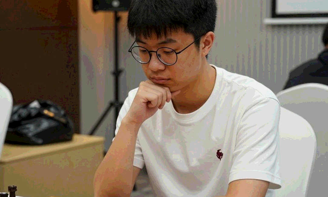 Nước 7.b3 ở UzChess Cup: Khi một con tốt nhỏ bé thách thức cả lý thuyết khai cuộc