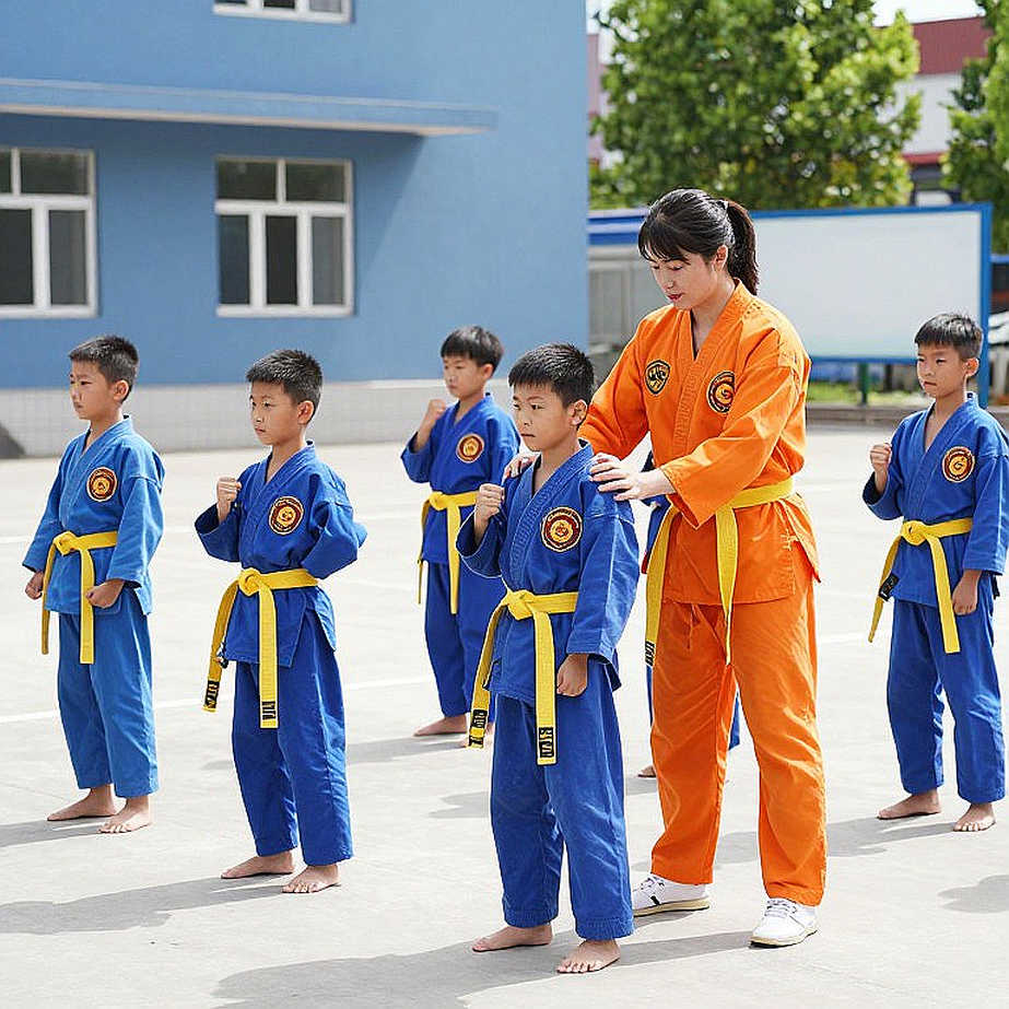 Nhật ký dữ liệu Busan: Khi 'Cỗ Máy' Meta Sụp Đổ Vì Bản Vá 14.5 và Bóng Ma Của Chỉ Số 25,1