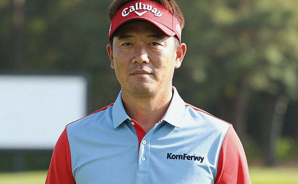 Golf giữa kỳ chuyển nhượng: tiếng ồn tin đồn và tín hiệu hợp đồng Golf giữa kỳ chuyển nhượng: tiếng ồn tin đồn và tín hiệu hợp đồng
