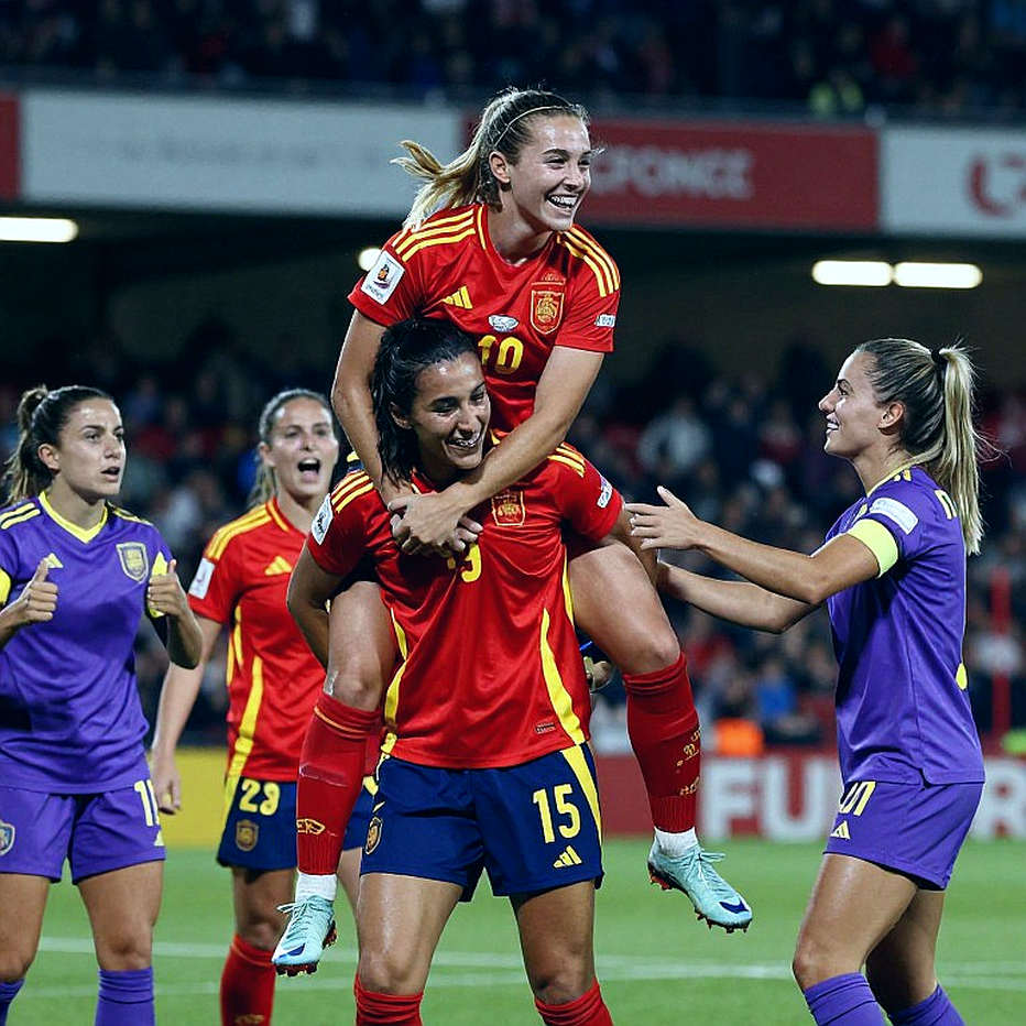 FIFA ASEAN Cup 2026: Canh bạc truyền thông của FPT Play và cái bẫy mang tên 'đội hình mạnh nhất' FIFA ASEAN Cup 2026: Canh bạc truyền thông của FPT Play và cái bẫy mang tên 'đội hình mạnh nhất'