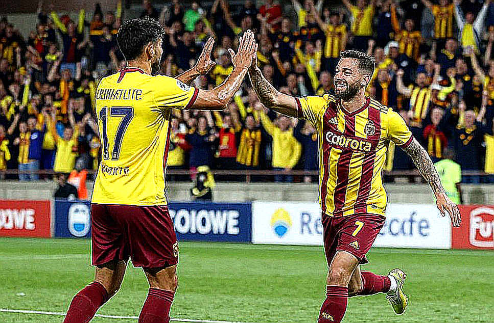 Christ Inao Oulai và Galatasaray: bản tin tháng Một không nguồn và cái bẫy của tiêu đề tự xưng sự thật Christ Inao Oulai và Galatasaray: bản tin tháng Một không nguồn và cái bẫy của tiêu đề tự xưng sự thật