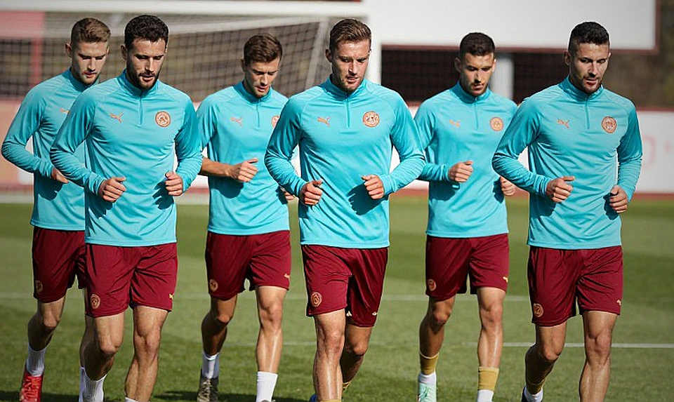Márquez và đội hình đầu tiên của Mexico: Kỷ nguyên mới được viết bằng mười cái tên cũ Márquez và đội hình đầu tiên của Mexico: Kỷ nguyên mới được viết bằng mười cái tên cũ