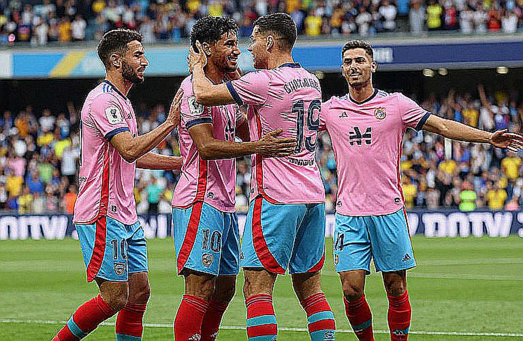CAHN và Kashima Antlers tại AFC Champions League Elite: Khoảng cách 3,4 lần và bài toán thể lực CAHN và Kashima Antlers tại AFC Champions League Elite: Khoảng cách 3,4 lần và bài toán thể lực