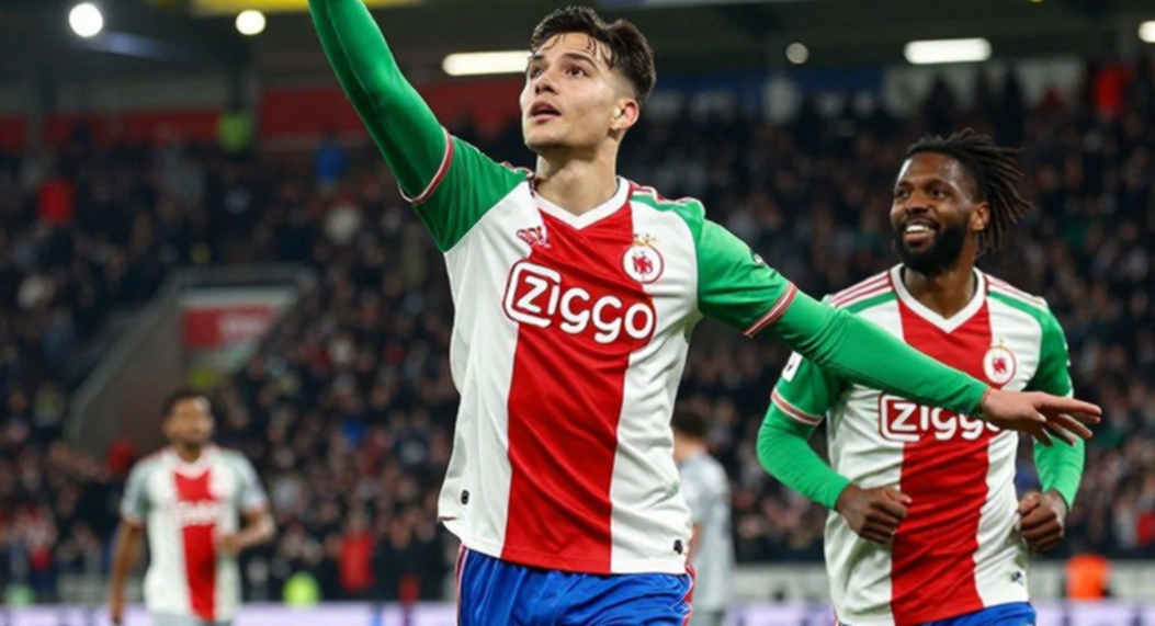 Cristiano Ronaldo khởi động 30 phút nhưng không được vào sân: Điều gì đang diễn ra ở đội tuyển Bồ Đào Nha Cristiano Ronaldo khởi động 30 phút nhưng không được vào sân: Điều gì đang diễn ra ở đội tuyển Bồ Đào Nha