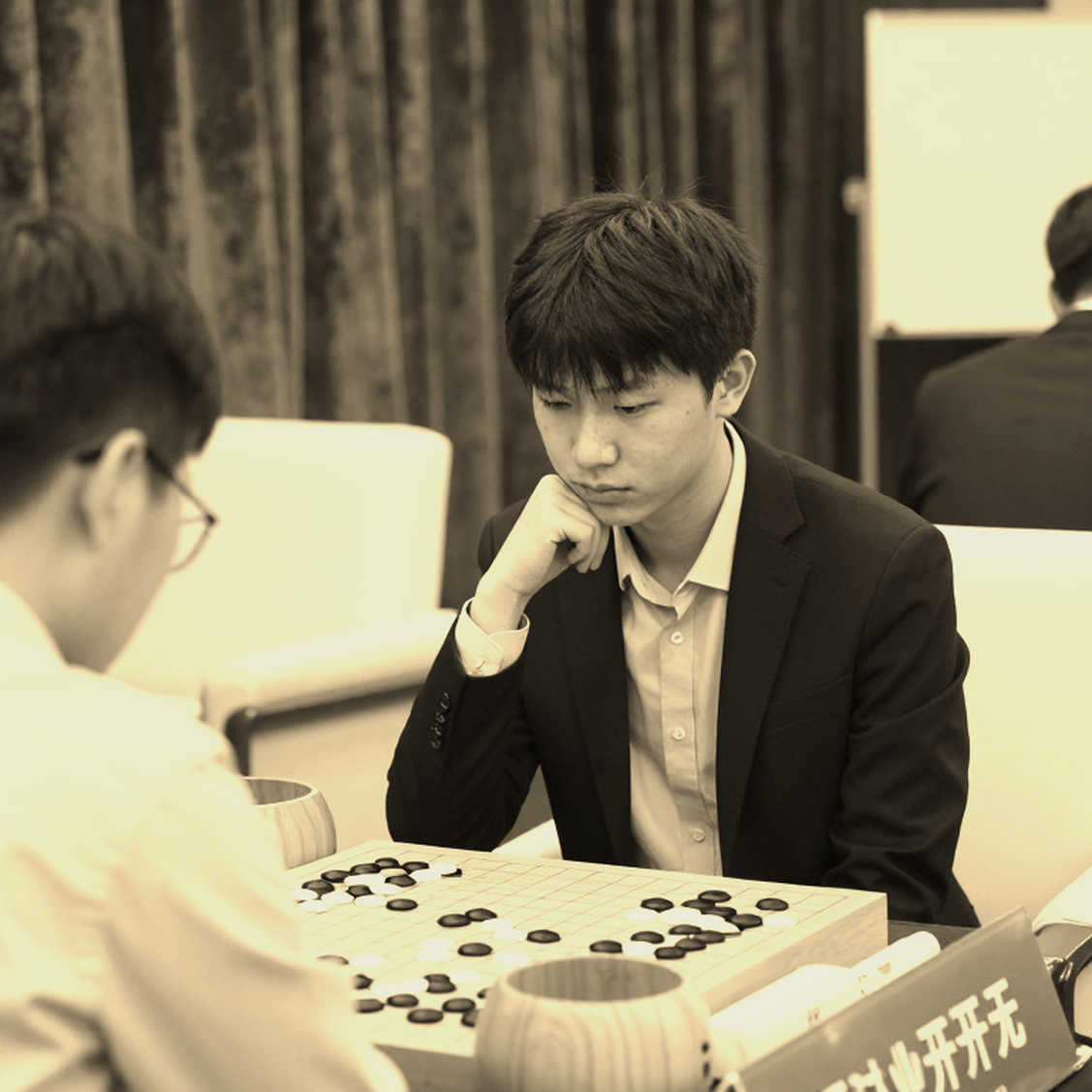 Firouzja hạ Carlsen ở GCL 2026: bản đồ thời gian, không phải bản đồ khai cuộc Firouzja hạ Carlsen ở GCL 2026: bản đồ thời gian, không phải bản đồ khai cuộc