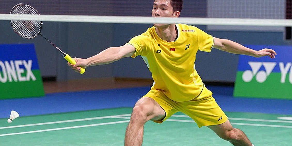 Alwi Farhan tập cùng Kento Momota: Một buổi tập, ba tầng tín hiệu Alwi Farhan tập cùng Kento Momota: Một buổi tập, ba tầng tín hiệu