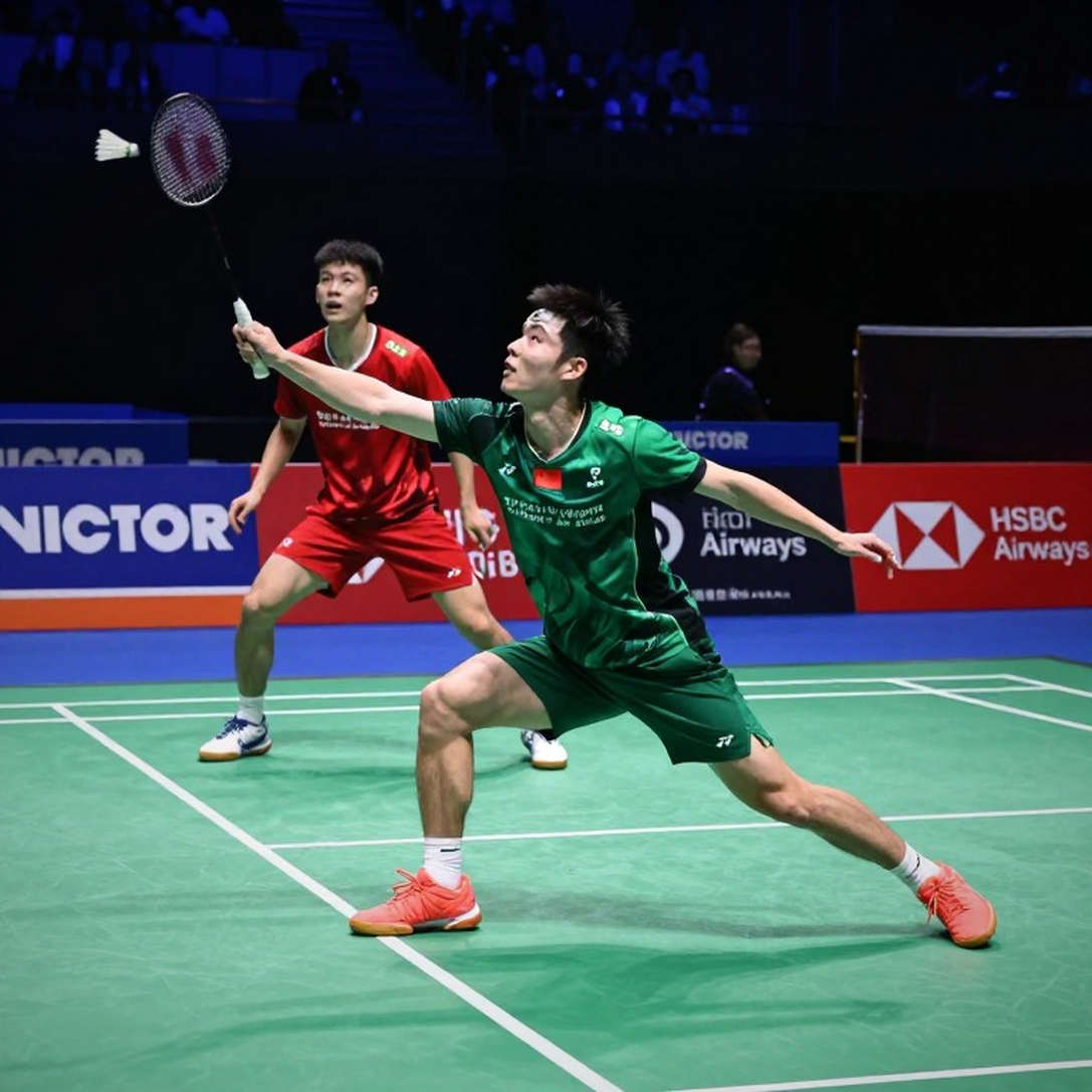 Alwi Farhan tập cùng Kento Momota: Một buổi tập, ba tầng tín hiệu Alwi Farhan tập cùng Kento Momota: Một buổi tập, ba tầng tín hiệu