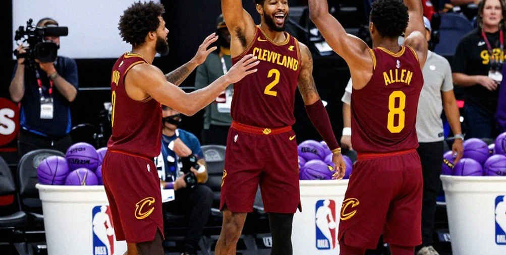 Giannis và Embiid: Khi chữ 'tài năng' bị đặt lên bàn cân sai cách Giannis và Embiid: Khi chữ 'tài năng' bị đặt lên bàn cân sai cách