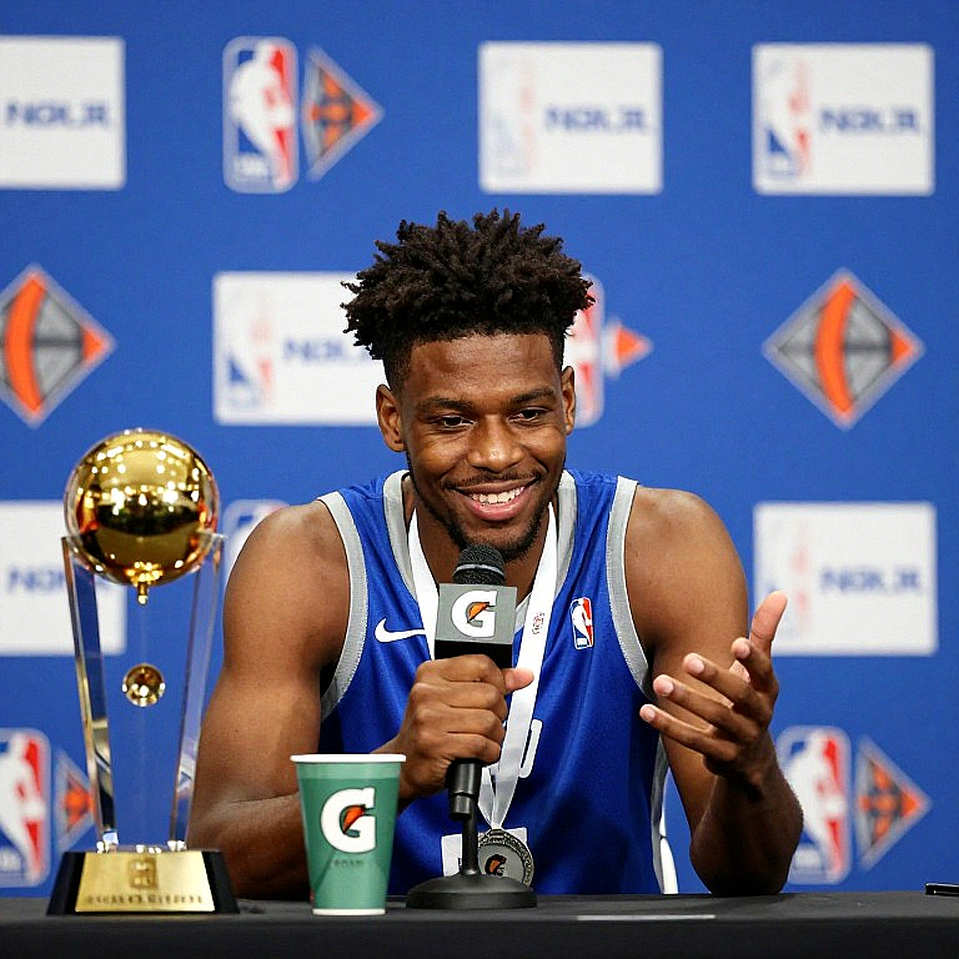 Mật độ lịch đấu NBA và bài toán đầu gối: Khi chấn thương được viết trước trên lịch