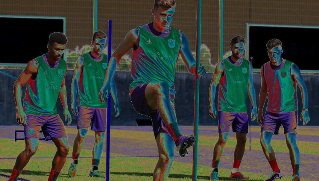 Điều khoản giải phóng và quỹ lương: câu chuyện thật của kỳ chuyển nhượng V.League Điều khoản giải phóng và quỹ lương: câu chuyện thật của kỳ chuyển nhượng V.League