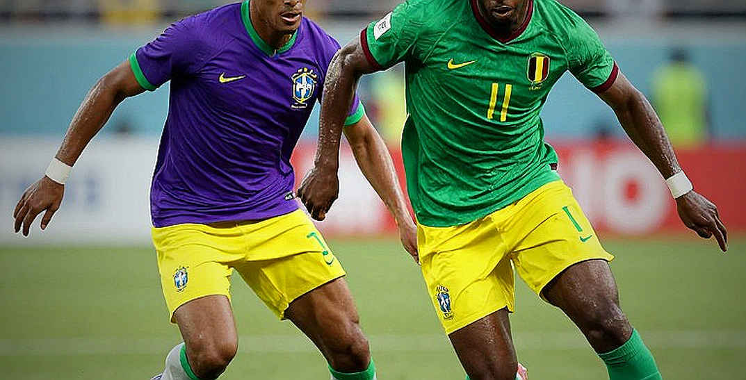 Khoảng trống sau hàng tiền vệ: vì sao V.League thua trước khi bóng lăn Khoảng trống sau hàng tiền vệ: vì sao V.League thua trước khi bóng lăn