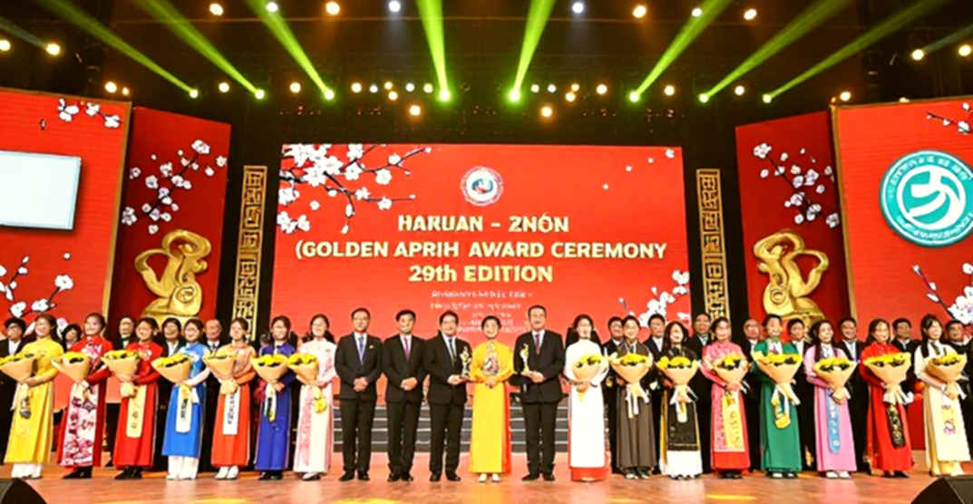 Kata đồng đội nữ Việt Nam tại Asiad 20: Bảng điểm 5-0 không đo sự áp đảo, nó đo sự đồng nhất Kata đồng đội nữ Việt Nam tại Asiad 20: Bảng điểm 5-0 không đo sự áp đảo, nó đo sự đồng nhất