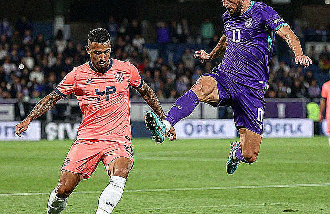 Vietnamese Football: The Compressed Match Rhythm and the Signals From Inside the National Team Vietnamese Football: The Compressed Match Rhythm and the Signals From Inside the National Team