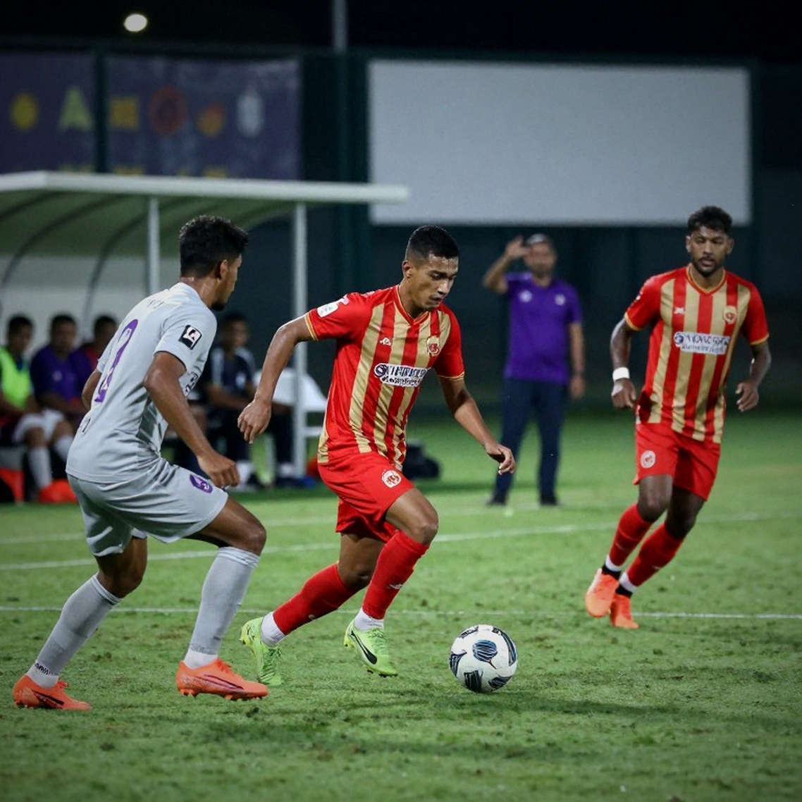 Thái Lan gọi lại bộ khung kinh nghiệm trước cuộc tái đấu Việt Nam ở ASEAN Cup Thái Lan gọi lại bộ khung kinh nghiệm trước cuộc tái đấu Việt Nam ở ASEAN Cup