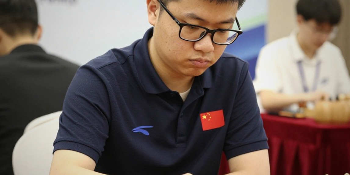 Giải Vô địch Cờ vua Hoa Kỳ: Woodward hạ Caruana, Lee nới rộng khoảng cách — và bài học về một tiêu đề không khớp nội dung Giải Vô địch Cờ vua Hoa Kỳ: Woodward hạ Caruana, Lee nới rộng khoảng cách — và bài học về một tiêu đề không khớp nội dung