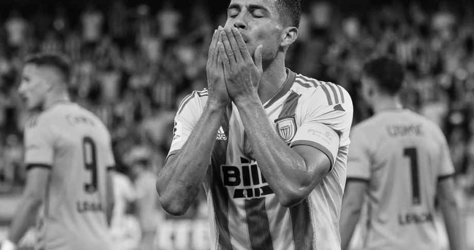Chivas tại BBVA: 27 điểm sau 13 chuyến làm khách và vết nứt của một huyền thoại dữ liệu Chivas tại BBVA: 27 điểm sau 13 chuyến làm khách và vết nứt của một huyền thoại dữ liệu